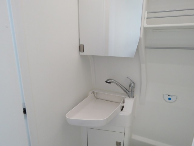 VOLKSWAGEN GRAND CALIFORNIA 600 2.0 Tdi 177pk DSG-aut. / 4-pers / Led / Navi / Stoel-stuurverw. / Camera, Garage Groenouwe, Bath