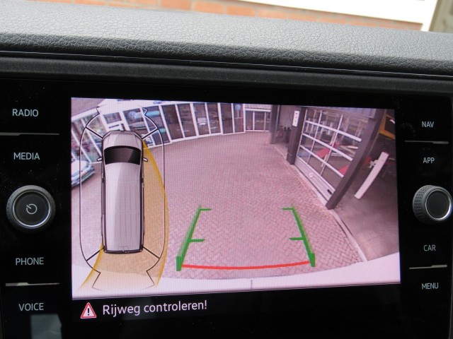 VOLKSWAGEN GRAND CALIFORNIA 600 2.0 Tdi 177pk DSG-aut. / 4-pers / Led / Navi / Stoel-stuurverw. / Camera, Garage Groenouwe, Bath