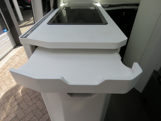 VOLKSWAGEN GRAND CALIFORNIA 600 2.0 Tdi 177pk DSG-aut. / 4-pers / Led / Navi / Stoel-stuurverw. / Camera, Garage Groenouwe, Bath