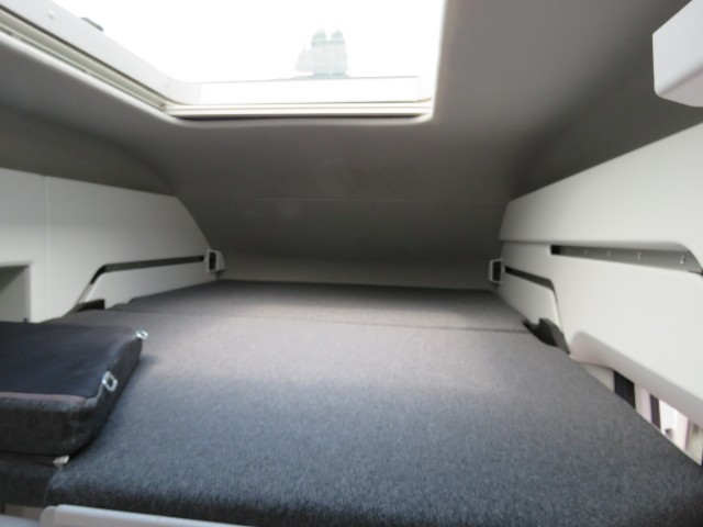 VOLKSWAGEN GRAND CALIFORNIA 600 2.0 Tdi 177pk DSG-aut. / 4-pers / Led / Navi / Stoel-stuurverw. / Camera, Garage Groenouwe, Bath