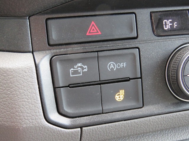 VOLKSWAGEN GRAND CALIFORNIA 600 2.0 Tdi 177pk DSG-aut. / 4-pers / Led / Navi / Stoel-stuurverw. / Camera, Garage Groenouwe, Bath