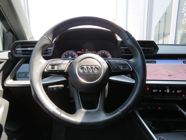 AUDI A3 30 TFSI BNS EDITION / Matrix led / 18 Inch / BOVAG garantie, Garage Groenouwe, Bathmen