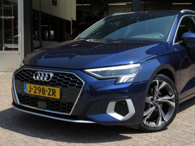 AUDI A3 30 TFSI BNS EDITION / Matrix led / 18 Inch / BOVAG garantie, Garage Groenouwe, Bathmen