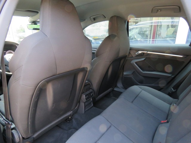 AUDI A3 30 TFSI BNS EDITION / Matrix led / 18 Inch / BOVAG garantie, Garage Groenouwe, Bathmen