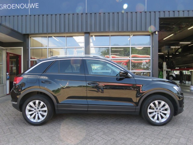 VOLKSWAGEN T-ROC 1.5 TSI STYLE, Garage Groenouwe, Bathmen