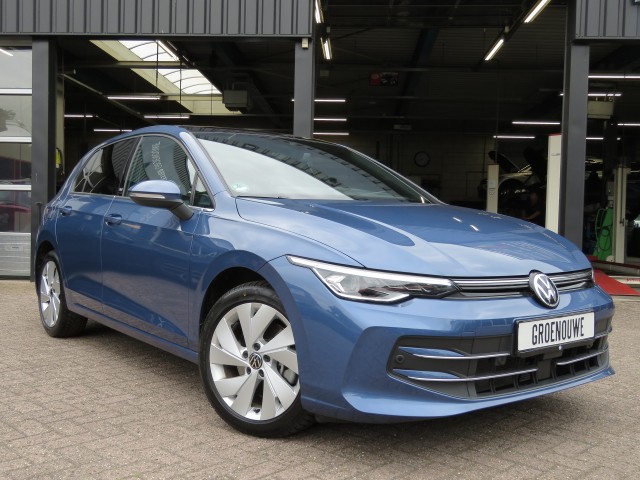 VOLKSWAGEN GOLF 1.5 ETSI 150PK DSG-aut. LIFE EDT. / Open dak / Veel opties / FABIEKS garantie, Garage Groenouwe, Bathmen