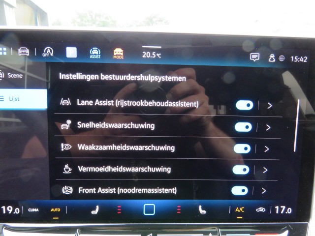 VOLKSWAGEN GOLF 1.5 ETSI 150PK DSG-aut. LIFE EDT. / Open dak / Veel opties / FABIEKS garantie, Garage Groenouwe, Bathmen