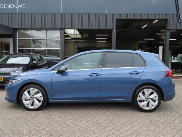 VOLKSWAGEN GOLF 1.5 ETSI 150PK DSG-aut. LIFE EDT. / Open dak / Veel opties / FABIEKS garantie, Garage Groenouwe, Bathmen