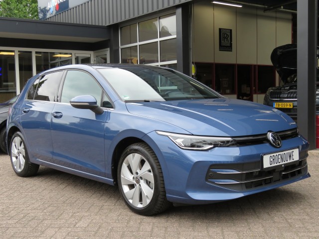 VOLKSWAGEN GOLF 1.5 ETSI 150PK DSG-aut. LIFE EDT. / Open dak / Veel opties / FABIEKS garantie, Garage Groenouwe, Bathmen