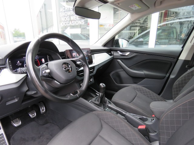 SKODA KAMIQ 1.0 TSI  110pk SPORT BNS / Camera /  Stoelverw / Led / 18 Inch / Clima / BOVAG garantie, Garage Groenouwe, Bathmen