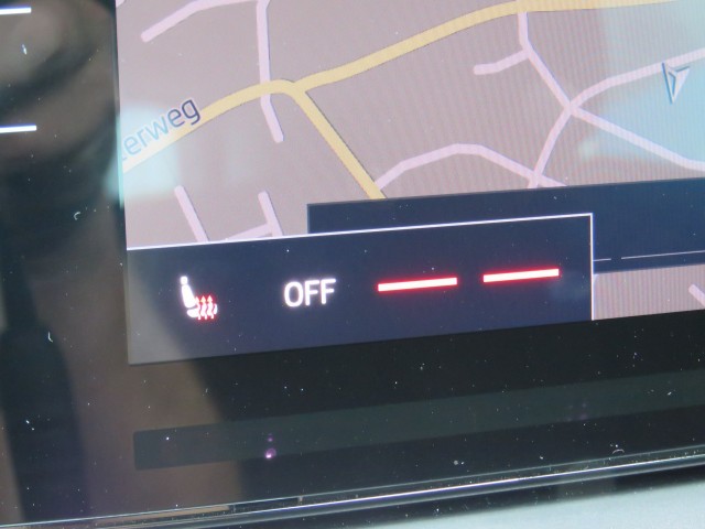 SKODA KAMIQ 1.0 TSI  110pk SPORT BNS / Camera /  Stoelverw / Led / 18 Inch / Clima / BOVAG garantie, Garage Groenouwe, Bathmen