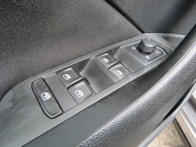 SKODA KAMIQ 1.0 TSI  110pk SPORT BNS / Camera /  Stoelverw / Led / 18 Inch / Clima / BOVAG garantie, Garage Groenouwe, Bathmen