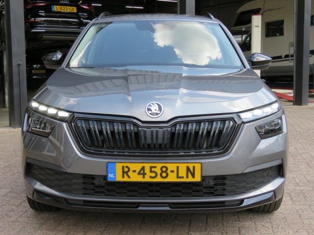 SKODA KAMIQ 1.0 TSI  110pk SPORT BNS / Camera /  Stoelverw / Led / 18 Inch / Clima / BOVAG garantie, Garage Groenouwe, Bathmen
