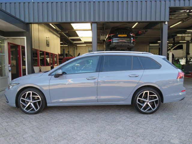 VOLKSWAGEN GOLF 1.0 ETSI LIFE, Garage Groenouwe, Bathmen