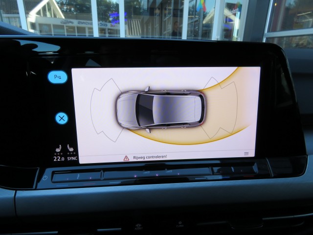 VOLKSWAGEN GOLF VIII 1.5 eTSI 150pk DSG-aut. / BOVAG garantie, Garage Groenouwe, Bathmen