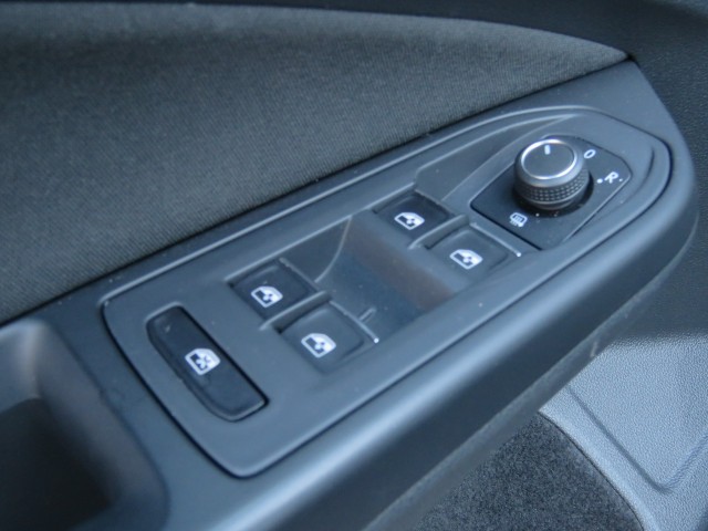 VOLKSWAGEN GOLF VIII 1.5 eTSI 150pk DSG-aut. / BOVAG garantie, Garage Groenouwe, Bathmen