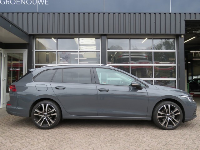 VOLKSWAGEN OVERIGE 1.0 eTSI Life DSG-aut.  / Led / 18 Inch / Sportstoelen / BOVAG garantie, Garage Groenouwe, Bathmen