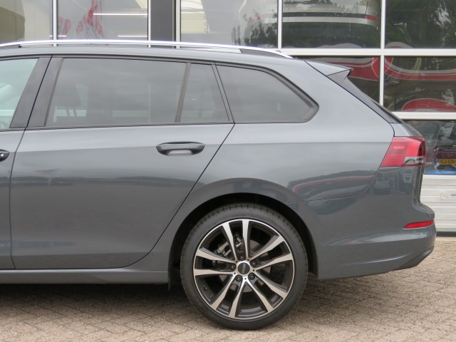 VOLKSWAGEN OVERIGE 1.0 eTSI Life DSG-aut.  / Led / 18 Inch / Sportstoelen / BOVAG garantie, Garage Groenouwe, Bathmen