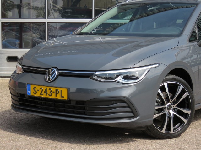 VOLKSWAGEN OVERIGE 1.0 eTSI Life DSG-aut.  / Led / 18 Inch / Sportstoelen / BOVAG garantie, Garage Groenouwe, Bathmen