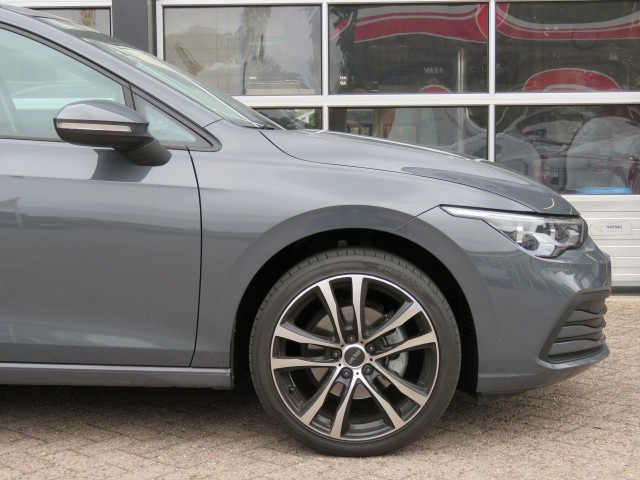 VOLKSWAGEN OVERIGE 1.0 eTSI Life DSG-aut.  / Led / 18 Inch / Sportstoelen / BOVAG garantie, Garage Groenouwe, Bathmen