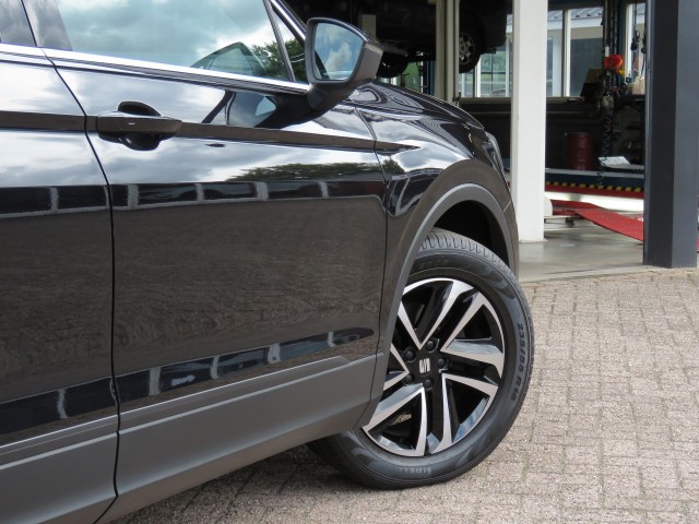 SEAT TARRACO 1.5 TSI 150pk DSG-aut. Style Business Intense / Pano / Camera / BOVAG garantie, Garage Groenouwe, Bathmen