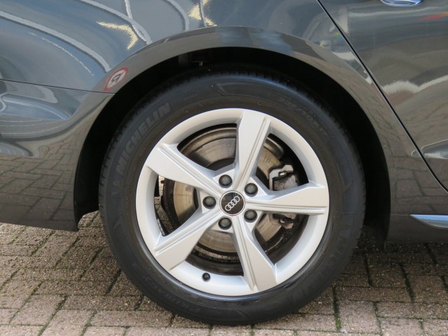 AUDI A4 35 TFSI S-Tronic aut. BNS EDITION / Trekhaak / BOVAG garantie, Garage Groenouwe, Bathmen