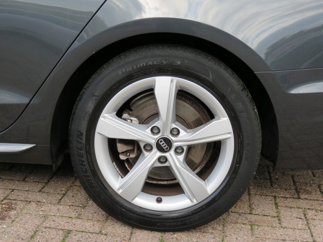 AUDI A4 35 TFSI S-Tronic aut. BNS EDITION / Trekhaak / BOVAG garantie, Garage Groenouwe, Bathmen