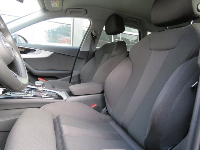 AUDI A4 35 TFSI S-Tronic aut. BNS EDITION / Trekhaak / BOVAG garantie, Garage Groenouwe, Bathmen