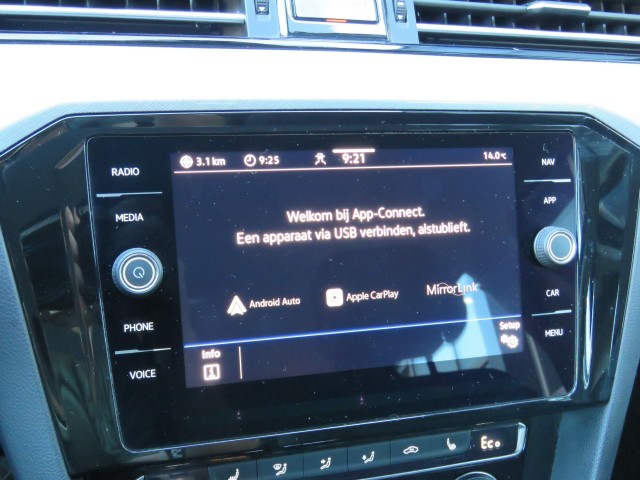 VOLKSWAGEN PASSAT VARIANT 1.4 TSI PHEV GTE BNS / Trekhaak wegklap. / Camera / BOVAG garantie, Garage Groenouwe, Bathmen