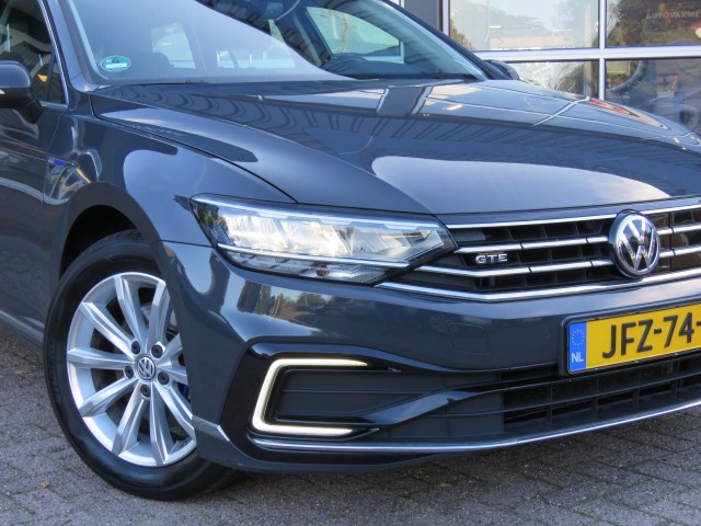VOLKSWAGEN PASSAT VARIANT 1.4 TSI PHEV GTE BNS / Trekhaak wegklap. / Camera / BOVAG garantie, Garage Groenouwe, Bathmen