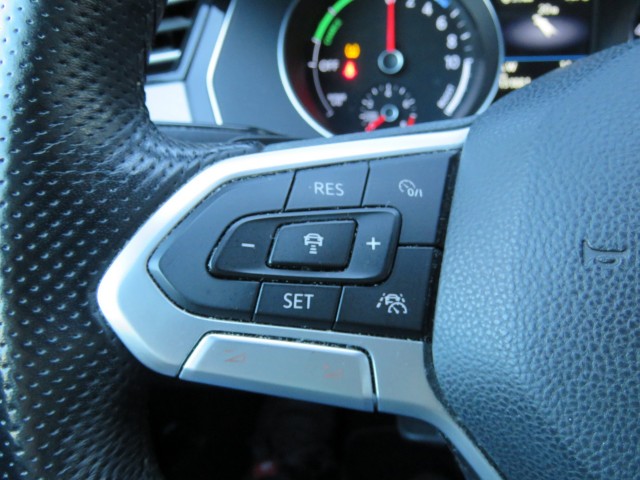 VOLKSWAGEN PASSAT VARIANT 1.4 TSI PHEV GTE BNS / Trekhaak wegklap. / Camera / BOVAG garantie, Garage Groenouwe, Bathmen