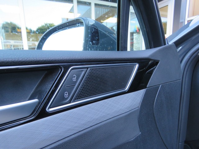 VOLKSWAGEN PASSAT VARIANT 1.4 TSI PHEV GTE BNS / Trekhaak wegklap. / Camera / BOVAG garantie, Garage Groenouwe, Bathmen