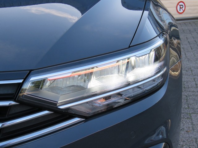 VOLKSWAGEN PASSAT VARIANT 1.4 TSI PHEV GTE BNS / Trekhaak wegklap. / Camera / BOVAG garantie, Garage Groenouwe, Bathmen