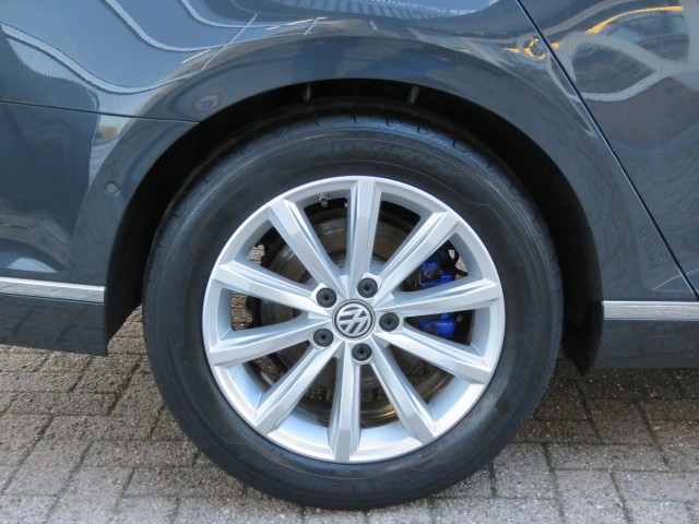 VOLKSWAGEN PASSAT VARIANT 1.4 TSI PHEV GTE BNS / Trekhaak wegklap. / Camera / BOVAG garantie, Garage Groenouwe, Bathmen