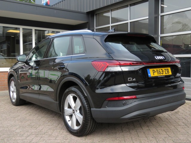 AUDI Q4 35 LAUNCH ED. 55 KWH / 19 Inch / Stoelverw. / Elec. klep / BOVAG garantie, Garage Groenouwe, Bathmen