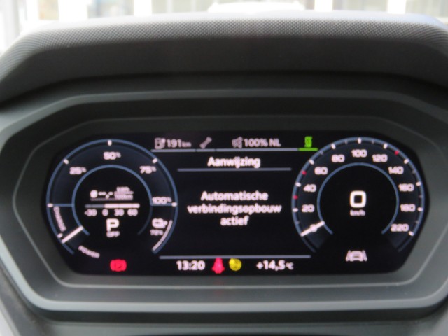 AUDI Q4 35 LAUNCH ED. 55 KWH / 19 Inch / Stoelverw. / Elec. klep / BOVAG garantie, Garage Groenouwe, Bathmen