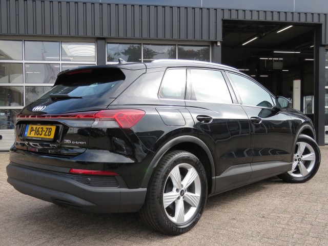 AUDI Q4 35 LAUNCH ED. 55 KWH / 19 Inch / Stoelverw. / Elec. klep / BOVAG garantie, Garage Groenouwe, Bathmen