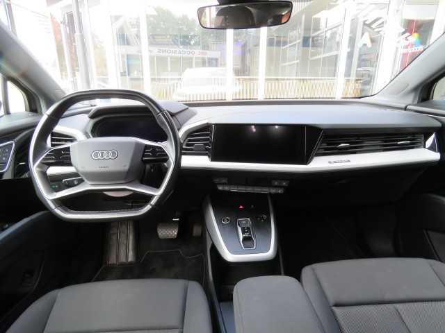 AUDI Q4 35 LAUNCH ED. 55 KWH / 19 Inch / Stoelverw. / Elec. klep / BOVAG garantie, Garage Groenouwe, Bathmen