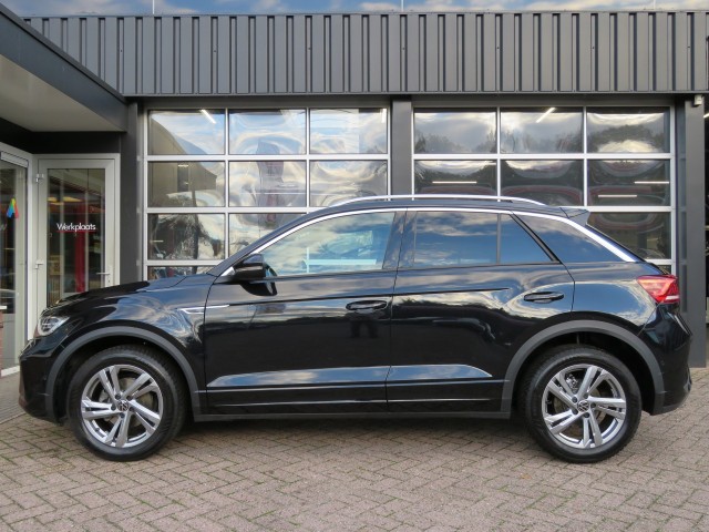 VOLKSWAGEN T-ROC 1.5 TSI 150pk DSG-aut. R-LINE / Trekhaak afn. / Camera / Stoelverw. / FABRIEKS garantie, Garage Groenouwe, Bath