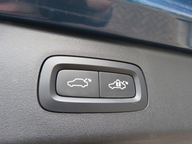 LYNK EN CO 01 1.5 262PK Plug-in Hybrid / 360° Camera /Pano dak / AppleCarplay / Adaptive/ Cruise / BOVAG garantie, Garage Groeno