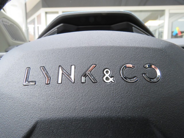 LYNK EN CO 01 1.5 262PK Plug-in Hybrid / 360° Camera /Pano dak / AppleCarplay / Adaptive/ Cruise / BOVAG garantie, Garage Groeno