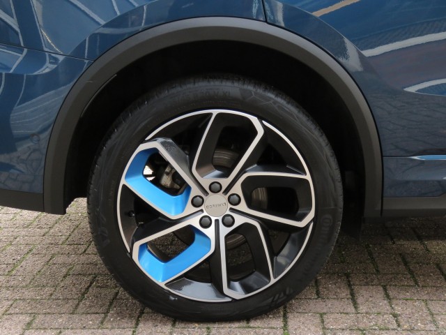 LYNK EN CO 01 1.5 262PK Plug-in Hybrid / 360° Camera /Pano dak / AppleCarplay / Adaptive/ Cruise / BOVAG garantie, Garage Groeno