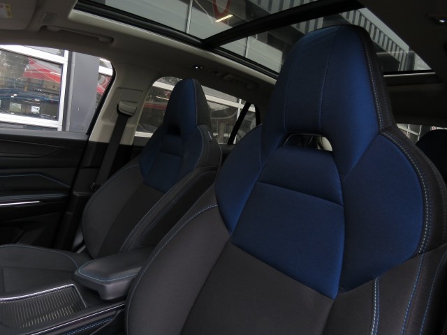 LYNK EN CO 01 1.5 262PK Plug-in Hybrid / 360° Camera /Pano dak / AppleCarplay / Adaptive/ Cruise / BOVAG garantie, Garage Groeno