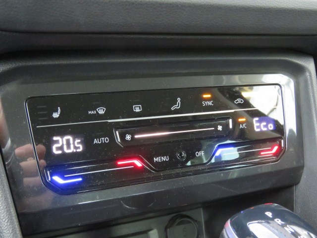 VOLKSWAGEN TIGUAN 1.4 TSI 245pk eHybrid Elegance / Trekhaak / IQ Light / Stoel + stuurverw. / Camera / BOVAG garantie, Garage Gr