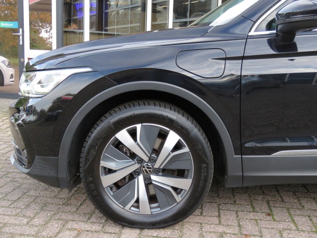 VOLKSWAGEN TIGUAN 1.4 TSI 245pk eHybrid Elegance / Trekhaak / IQ Light / Stoel + stuurverw. / Camera / BOVAG garantie, Garage Gr