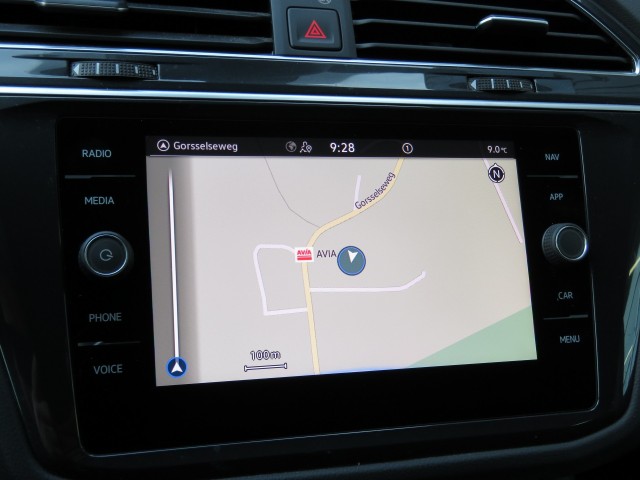 VOLKSWAGEN TIGUAN 1.4 TSI 245pk eHybrid Elegance / Trekhaak / IQ Light / Stoel + stuurverw. / Camera / BOVAG garantie, Garage Gr