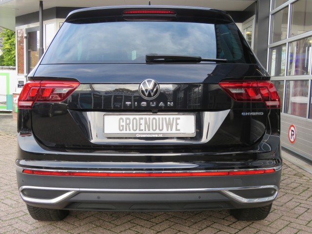 VOLKSWAGEN TIGUAN 1.4 TSI 245pk eHybrid Elegance / Trekhaak / IQ Light / Stoel + stuurverw. / Camera / BOVAG garantie, Garage Gr