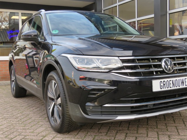 VOLKSWAGEN TIGUAN 1.4 TSI 245pk eHybrid Elegance / Trekhaak / IQ Light / Stoel + stuurverw. / Camera / BOVAG garantie, Garage Gr