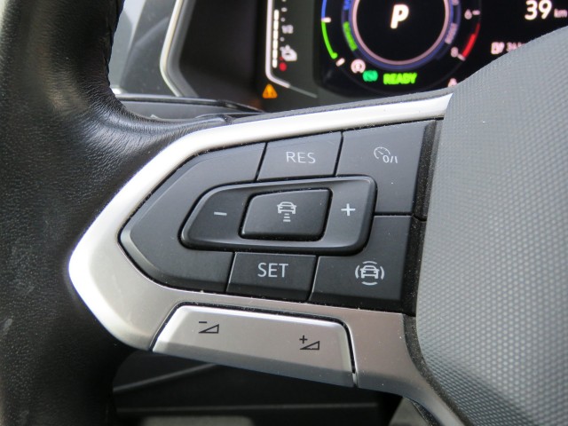 VOLKSWAGEN TIGUAN 1.4 TSI 245pk eHybrid Elegance / Trekhaak / IQ Light / Stoel + stuurverw. / Camera / BOVAG garantie, Garage Gr