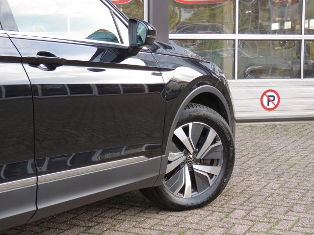 VOLKSWAGEN TIGUAN 1.4 TSI 245pk eHybrid Elegance / Trekhaak / IQ Light / Stoel + stuurverw. / Camera / BOVAG garantie, Garage Gr